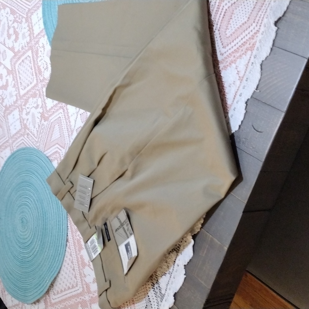 NEW Men's Tan Khaki Docker Dress Pant SZ 30 W /30 L